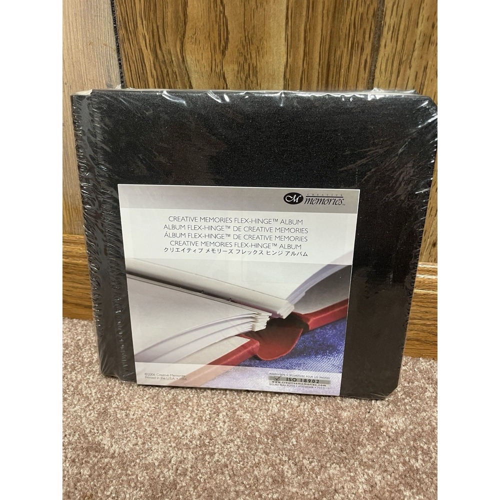 Creative Memories Album Black 7x7 scrapbook 12 White pages New Vintage 2006